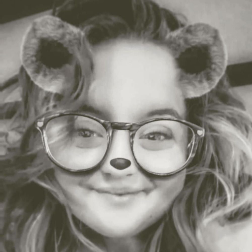 Meet your Posher, Michaela